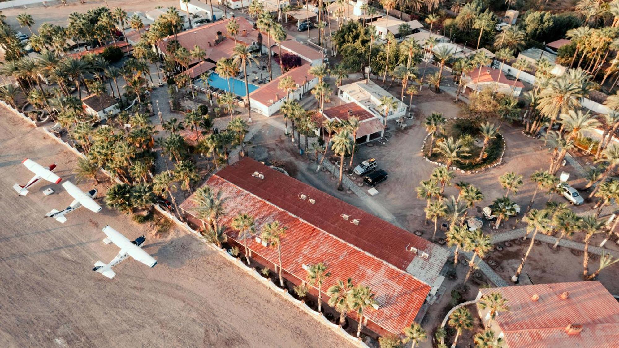 Hotel Serenidad 穆莱赫 外观 照片